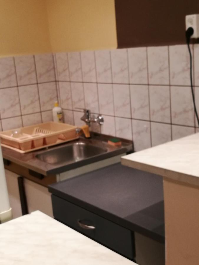 צ'סטוצ'ובה Kwatera Pod Swietym Wawrzyncem מראה חיצוני תמונה